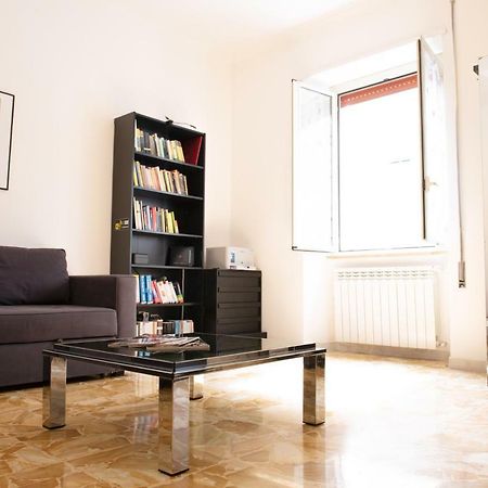 Michelangelo Apartment 奇维塔韦基亚 外观 照片