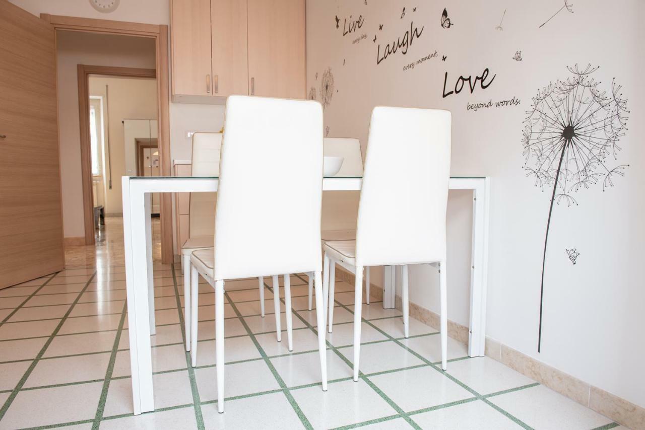 Michelangelo Apartment 奇维塔韦基亚 外观 照片